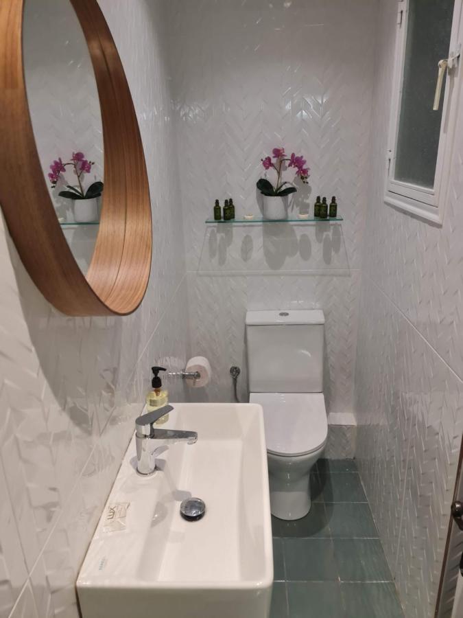 Crown Syntagma Apartment Ateny Zewnętrze zdjęcie