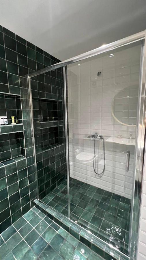 Crown Syntagma Apartment Ateny Zewnętrze zdjęcie